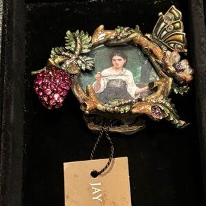 RARE JAY STRONGWATER BUTTERFLY FLOWER STRAWBERRY FRAME Flora And Fauna Vintage